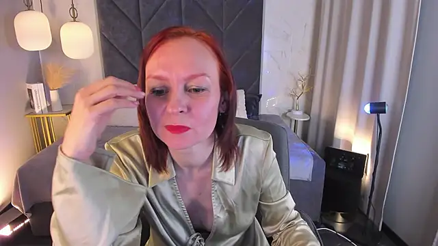 Snapshot of NikaGentle chatting on 04/05/26, 06:32 NikaGentle online show from 04/05/26, 06:32
