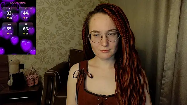 AgnesGraham online show from 10/29/25, 10:44