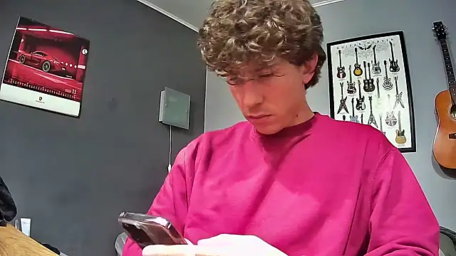 Snapshot of saint_not chatting on 09/21/25, 08:16 saint not online show from 09/21/25, 08:16