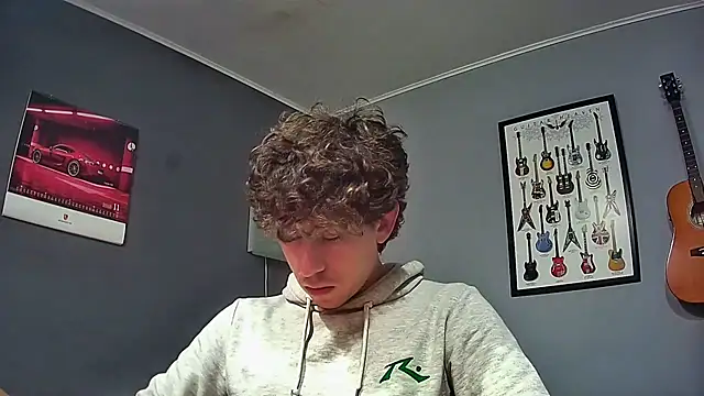 Snapshot of saint_not chatting on 09/27/25, 05:12 saint not online show from 09/27/25, 05:12