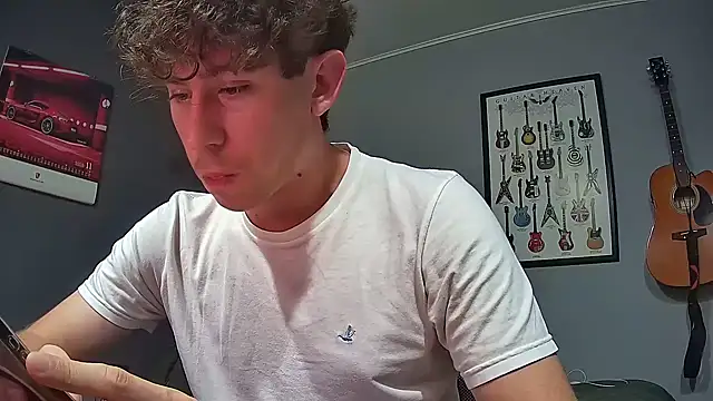 Snapshot of saint_not chatting on 10/12/25, 02:32 saint not online show from 10/12/25, 02:32