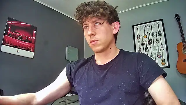 Snapshot of saint_not chatting on 10/24/25, 04:47 saint not online show from 10/24/25, 04:47