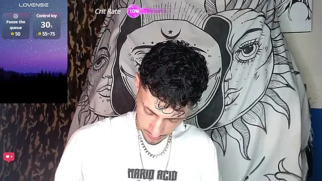 Snapshot of Apolo_S chatting on 12/03/24, 04:03 Apolo S online show from 12/03/24, 04:03