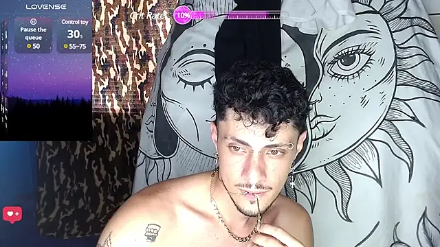 Snapshot of Apolo_S chatting on 12/07/24, 01:29 Apolo S online show from 12/07/24, 01:29