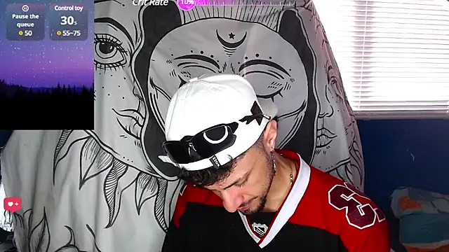 Snapshot of Apolo_S chatting on 01/08/25, 12:37 Apolo S online show from 01/08/25, 12:37