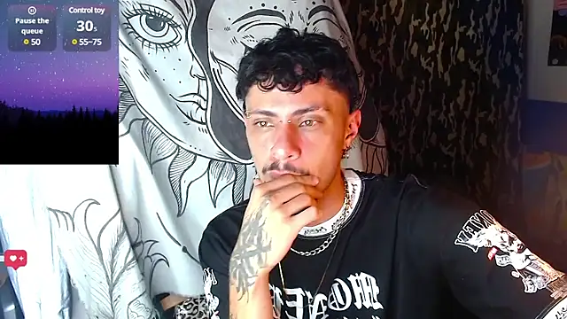 Snapshot of Apolo_S chatting on 01/17/25, 06:57 Apolo S online show from 01/17/25, 06:57