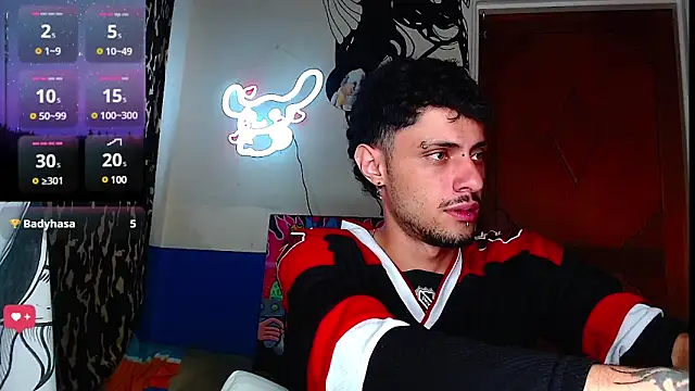 Snapshot of Apolo_S chatting on 02/11/25, 06:19 Apolo S online show from 02/11/25, 06:19