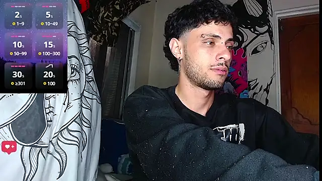 Snapshot of Apolo_S chatting on 03/05/25, 04:56 Apolo S online show from 03/05/25, 04:56