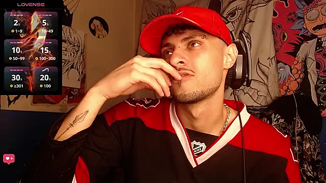 Snapshot of Apolo_S chatting on 11/28/25, 04:26 Apolo S online show from 11/28/25, 04:26