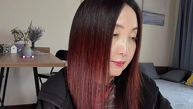 AvroraSakura online show from 09/19/25, 09:11