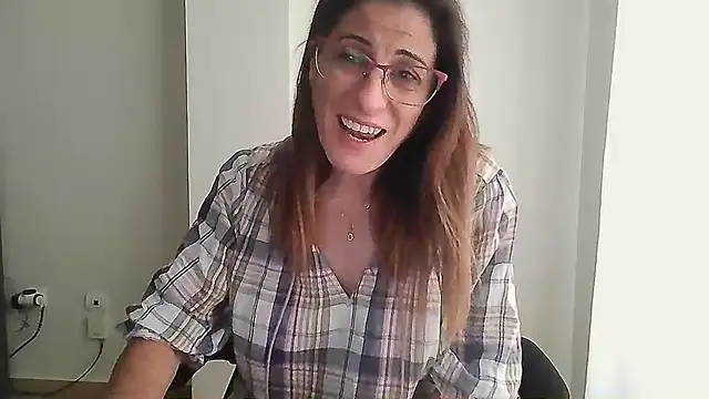 Snapshot of Sanada_hot chatting on 10/27/25, 09:02 Sanada hot online show from 10/27/25, 09:02