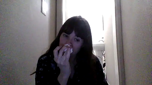 petitedoll29 online show from 12/02/25, 08:15