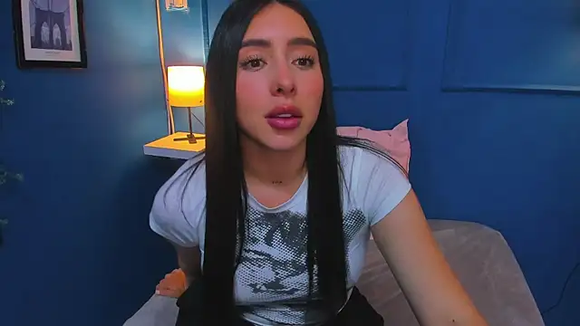 isabella jade online show from 12/30/24, 07:53