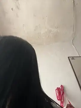 isabella jade online show from 12/31/24, 04:46