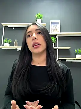 Snapshot of isabella_jade chatting on 12/03/25, 11:36 isabella jade online show from 12/03/25, 11:36