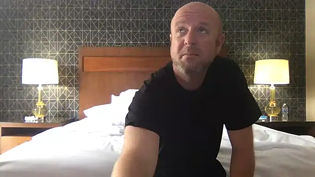 Snapshot of Jjones1923 chatting on 07/27/26, 04:03 Jjones1923 online show from 07/27/26, 04:03
