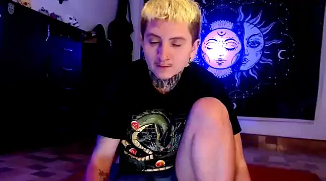 Marieblueeyes online show from 01/15/25, 01:23