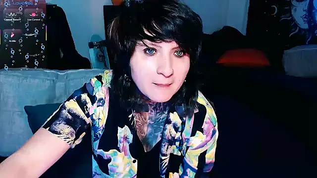 Marieblueeyes online show from 09/15/25, 04:40