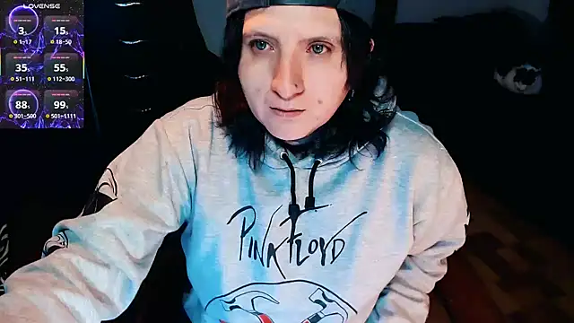 Marieblueeyes online show from 10/15/25, 08:20