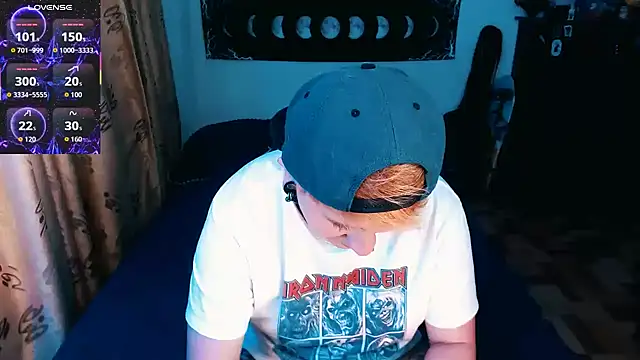 Snapshot of Marieblueeyes chatting on 11/07/25, 02:22 Marieblueeyes online show from 11/07/25, 02:22