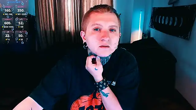 Snapshot of Marieblueeyes chatting on 01/15/26, 09:18 Marieblueeyes online show from 01/15/26, 09:18
