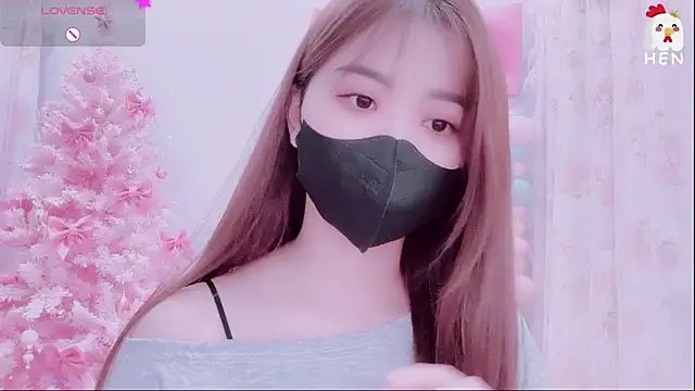 Snapshot of hen237 chatting on 11/19/25, 03:50 hen237 online show from 11/19/25, 03:50