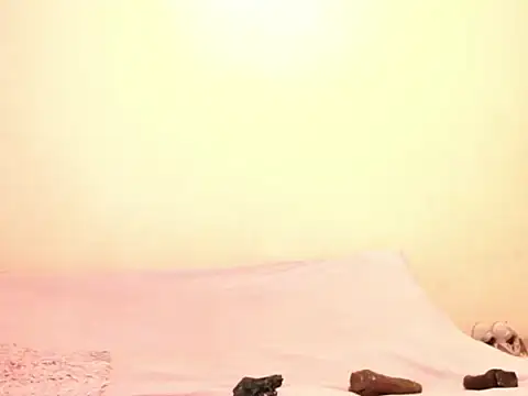 Queen BootyXXX online show from 11/18/25, 02:06