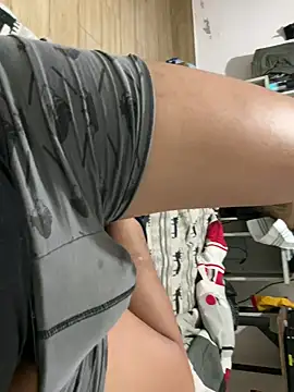 elvis0966 online show from 12/21/24, 02:04