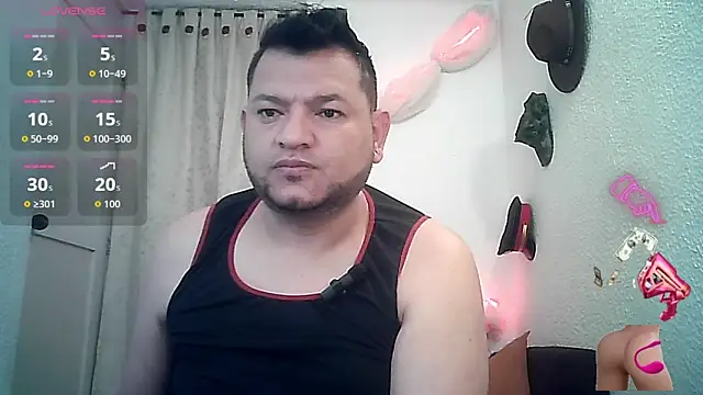 Snapshot of SexDiffrent chatting on 09/15/25, 02:39 SexDiffrent online show from 09/15/25, 02:39