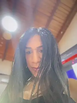 Snapshot of Ashly_Miller chatting on 11/17/25, 08:03 Ashly Miller online show from 11/17/25, 08:03