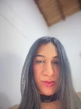 Snapshot of Ashly_Miller chatting on 11/20/25, 07:13 Ashly Miller online show from 11/20/25, 07:13