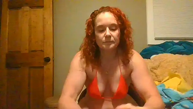Snapshot of fitflamedragan chatting on 07/18/26, 09:35 fitflamedragan online show from 07/18/26, 09:35