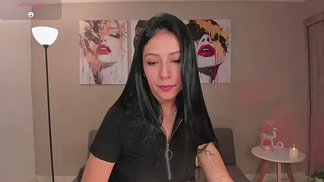 LilaWest online show from 11/12/25, 02:17