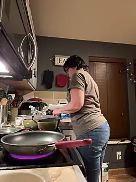 YogaHottie76 online show from 01/25/25, 02:14
