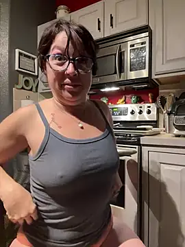 YogaHottie76 online show from 01/28/25, 01:59