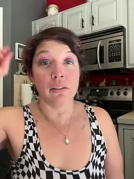 YogaHottie76 online show from 01/28/25, 08:04