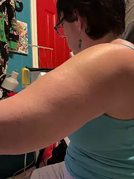 YogaHottie76 online show from 01/31/25, 11:35