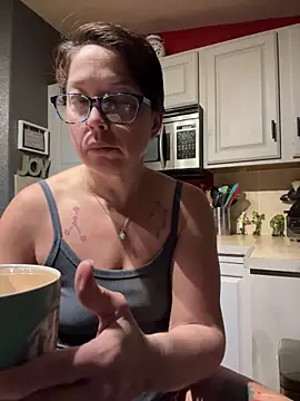 YogaHottie76 online show from 02/20/25, 01:51