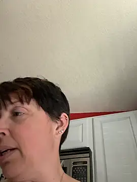 YogaHottie76 online show from 02/21/25, 11:10