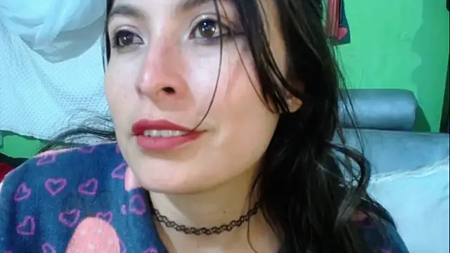 Snapshot of Alexandrasaenz chatting on 12/30/24, 01:37 Alexandrasaenz online show from 12/30/24, 01:37