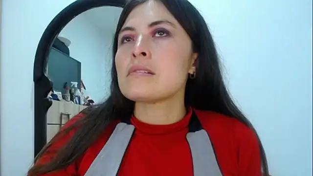 Snapshot of Alexandrasaenz chatting on 03/16/25, 11:14 Alexandrasaenz online show from 03/16/25, 11:14