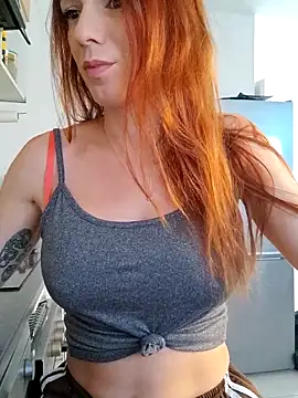 clara-francaise online show from 11/27/25, 02:30