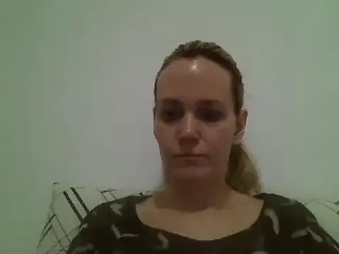 Annylove1 online show from 12/27/24, 12:29
