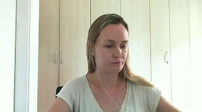 Annylove1 online show from 01/20/25, 10:51