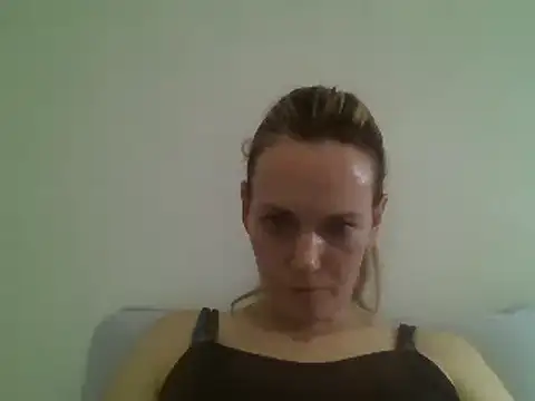 Annylove1 online show from 01/31/25, 12:39