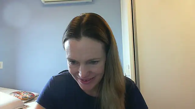 Annylove1 online show from 10/07/25, 10:56