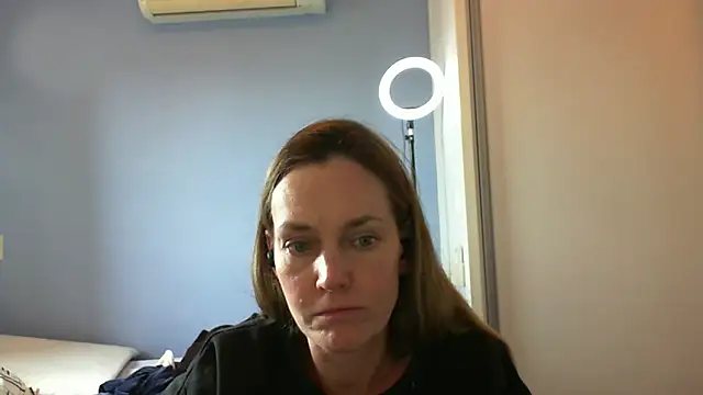 Annylove1 online show from 11/03/25, 03:57