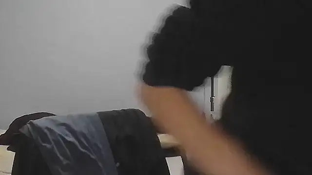 Annylove1 online show from 05/15/26, 12:28