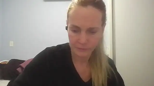 Annylove1 online show from 06/22/26, 12:35