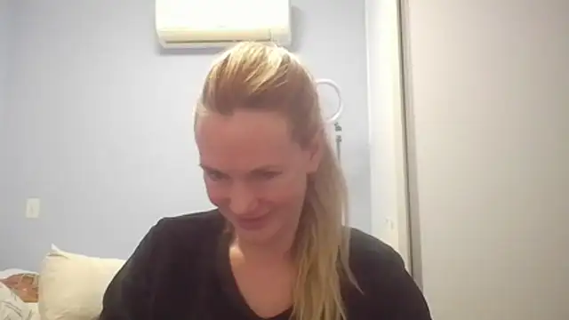 Annylove1 online show from 06/23/26, 12:19